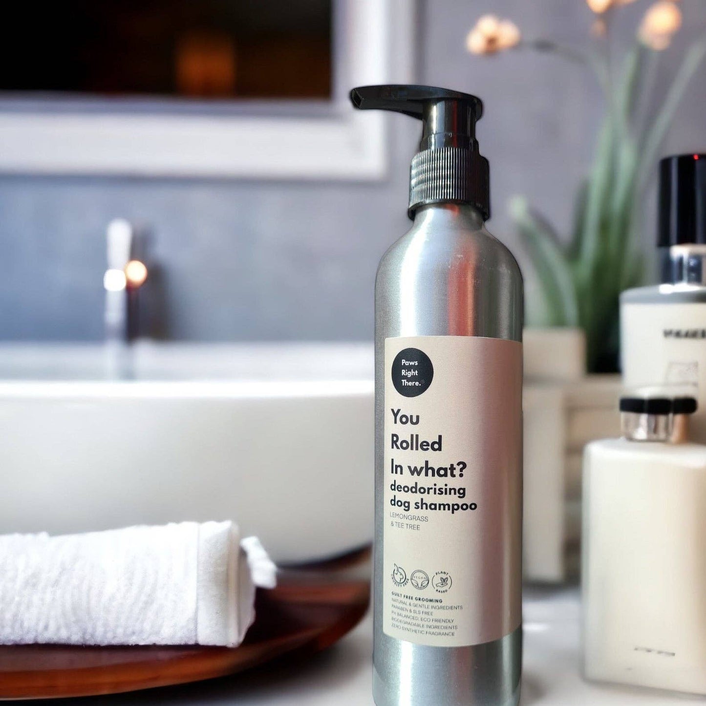 Paws Right There ‘You rolled in what’ deodorising vegan dog shampoo